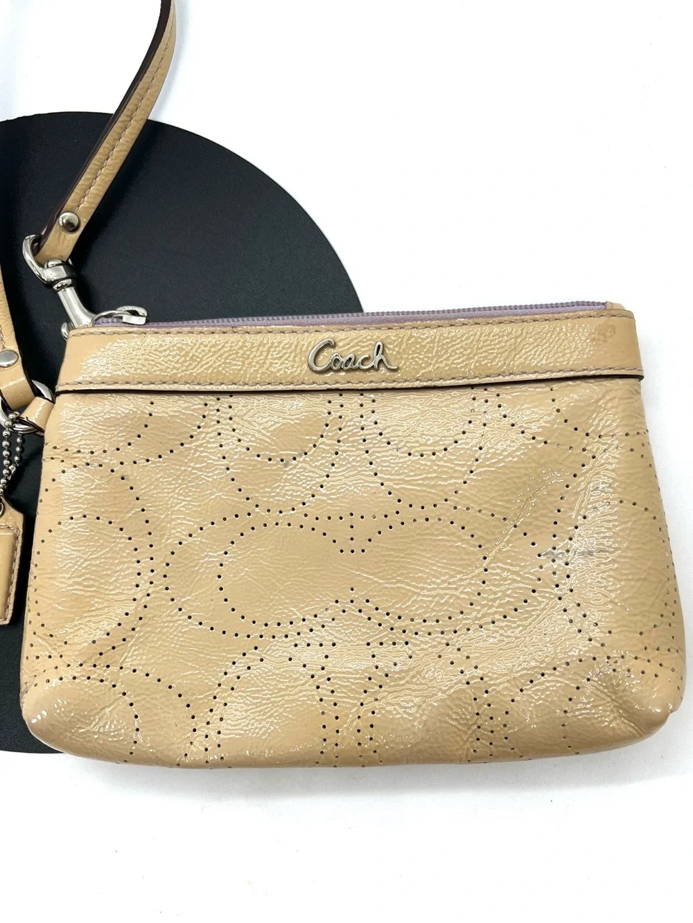 Coach Beige Patent Leather Perforated Signature C Wristlet Lilac Trim